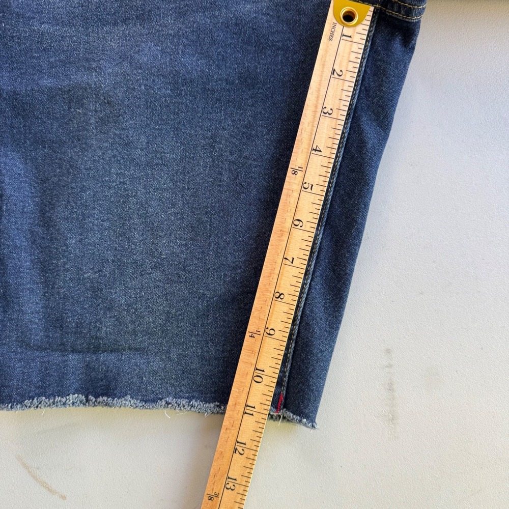 True‎ Religion Ricky Relaxed Straight Denim Shorts Mens Size 36x11 - Picture 7 of 11